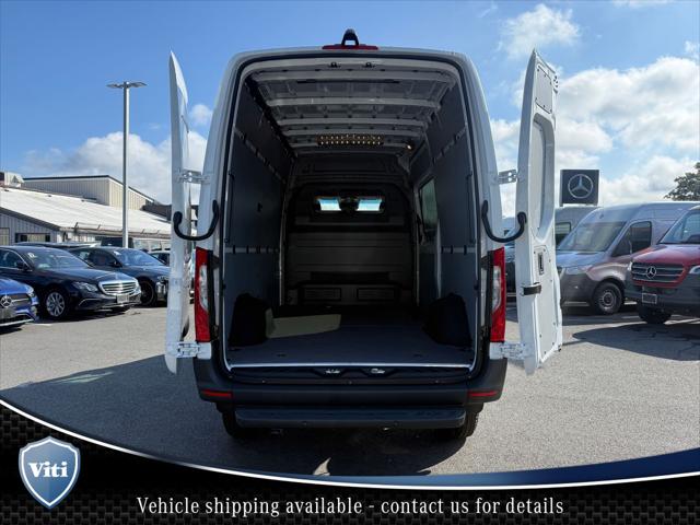 2026 Mercedes-Benz Sprinter Cargo Van Standard Roof 4-Cyl Diesel HO