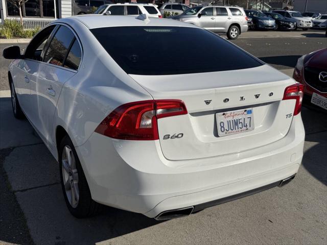 2016 Volvo S60 T5 Drive-E Premier