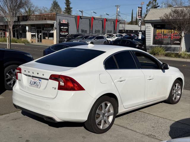 2016 Volvo S60 T5 Drive-E Premier