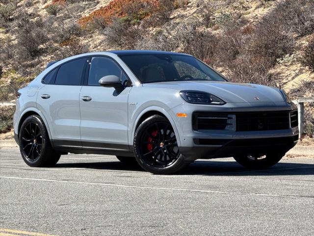 2025 Porsche Cayenne E-Hybrid S