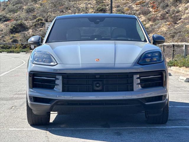 2025 Porsche Cayenne E-Hybrid S