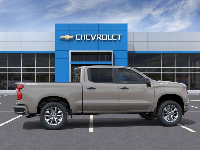 2026 Chevrolet Silverado 1500 4WD Crew Cab Short Bed Custom