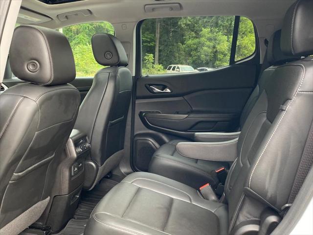 2022 GMC Acadia AWD SLT