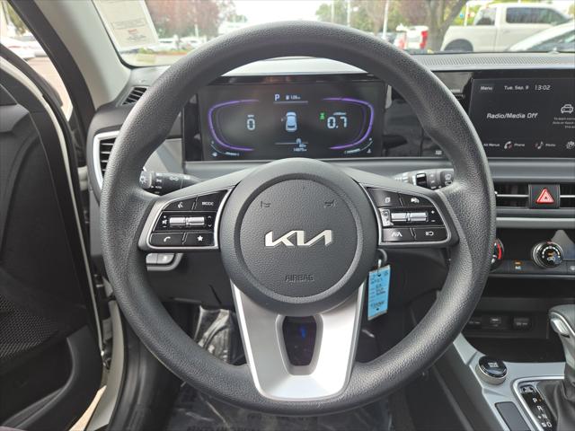 2025 Kia Seltos LX