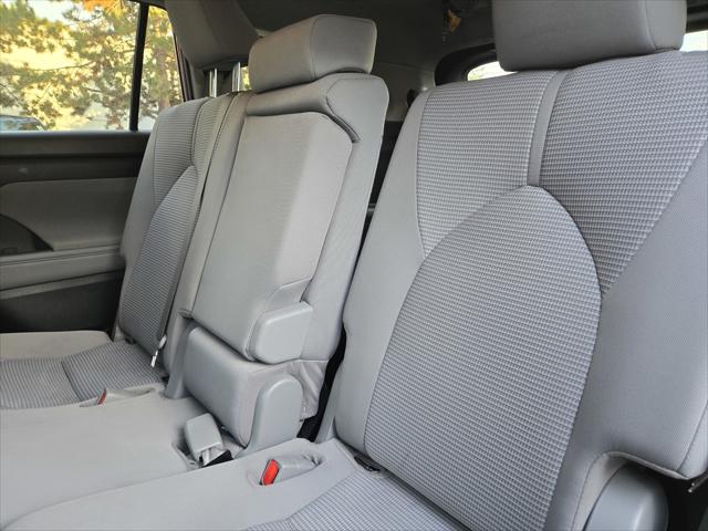 2021 Toyota Highlander Hybrid LE