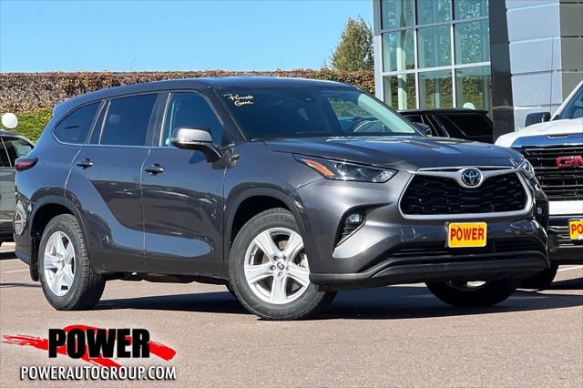 2024 Toyota Highlander LE for sale in Salem, OR