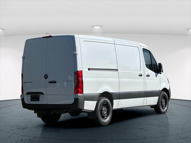 2026 Mercedes-Benz Sprinter 2500 Cab Chassis 144 WB 3D Cargo Van