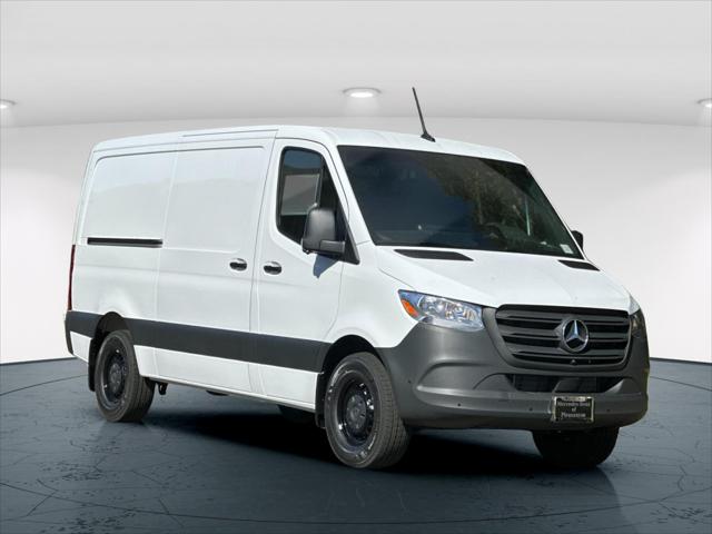 2026 Mercedes-Benz Sprinter 2500 Cab Chassis 144 WB 3D Cargo Van