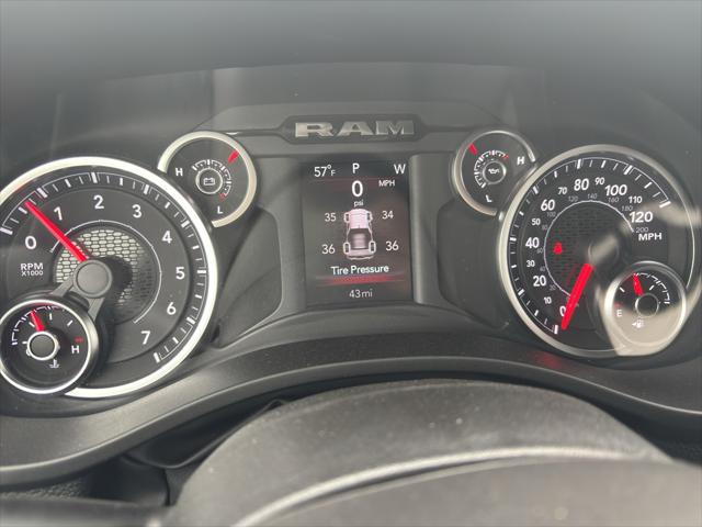 2026 Ram 1500 Lone Star Crew Cab 4x4 5'7" Box
