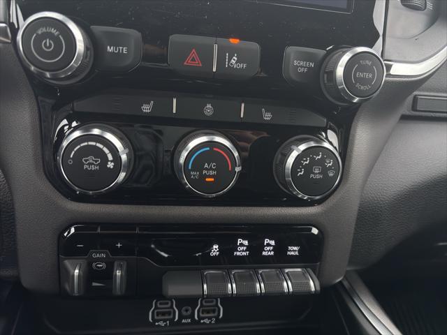 2026 Ram 1500 Lone Star Crew Cab 4x4 5'7" Box