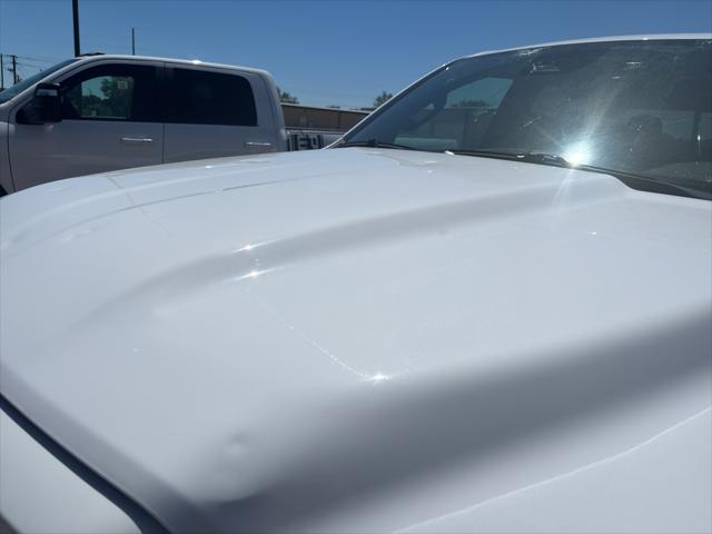 2026 Ram 1500 Lone Star Crew Cab 4x4 57 Box