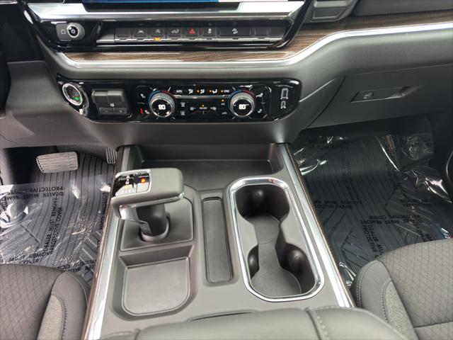 2026 Chevrolet Silverado 1500 4WD Crew Cab Standard Bed LT