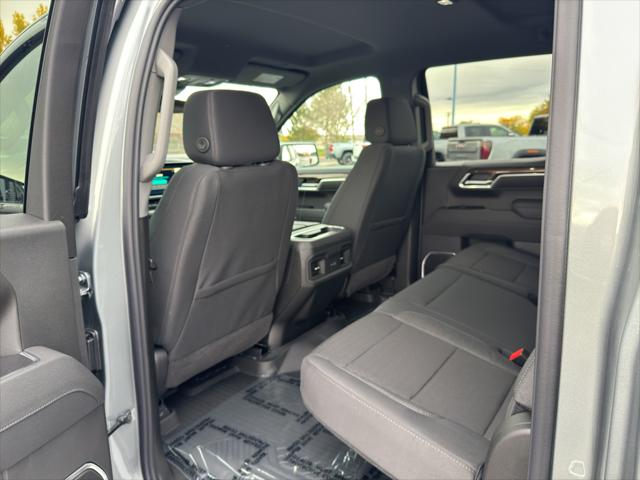 2026 Chevrolet Silverado 1500 4WD Crew Cab Standard Bed LT