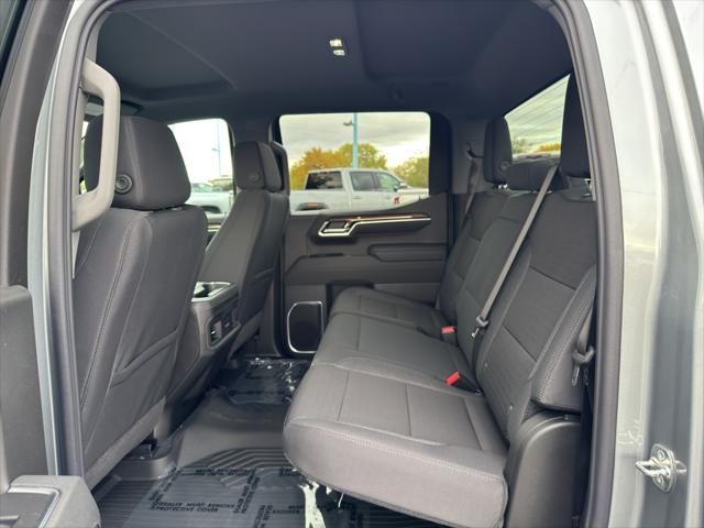 2026 Chevrolet Silverado 1500 4WD Crew Cab Standard Bed LT