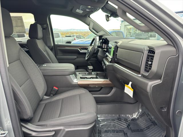 2026 Chevrolet Silverado 1500 4WD Crew Cab Standard Bed LT