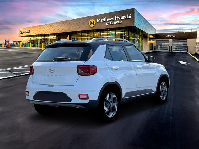2026 Hyundai Venue SEL w/Two-Tone Roof