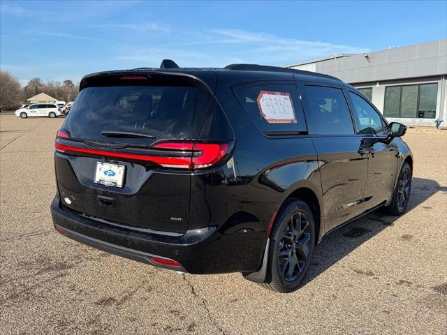 2026 Chrysler Pacifica PACIFICA SELECT AWD 2026 Chrysler Pacifica PACIFICA SELECT AWD