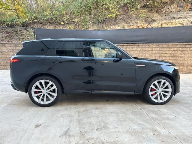 2023 Land Rover Range Rover Sport First Edition
