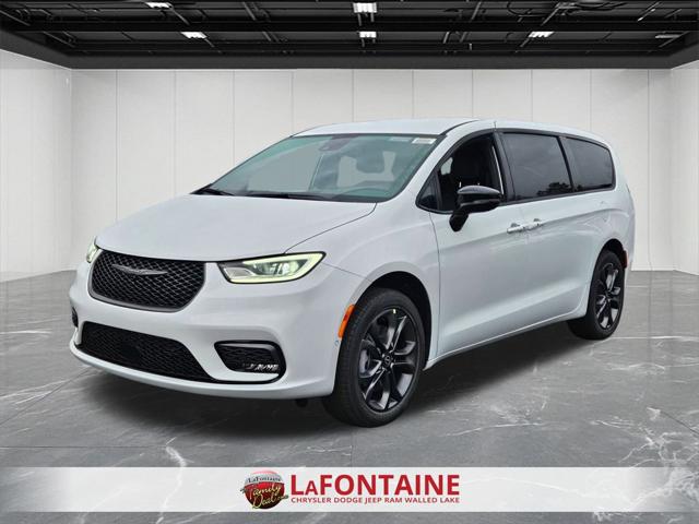 2026 Chrysler Pacifica PACIFICA SELECT AWD 2026 Chrysler Pacifica PACIFICA SELECT AWD