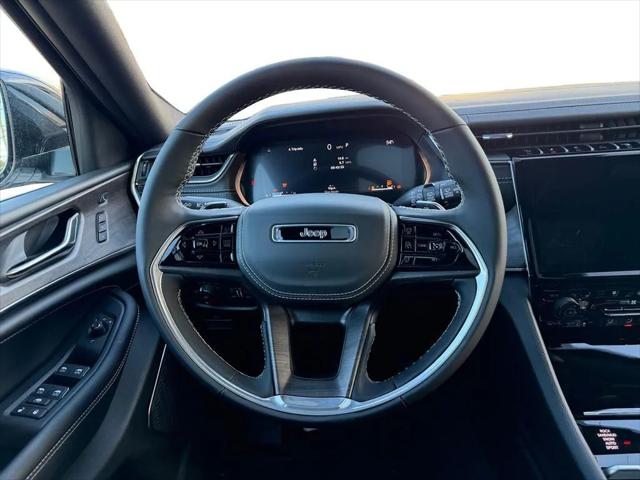2025 Jeep Grand Cherokee Overland 4x4