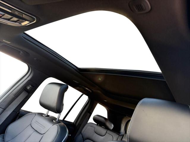 2025 Jeep Grand Cherokee Overland 4x4