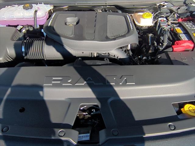 2026 Ram 1500 Limited Crew Cab 4x4 57 Box