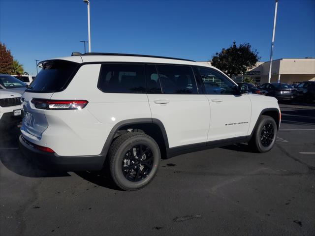 2025 Jeep Grand Cherokee GRAND CHEROKEE L ALTITUDE X 4X4