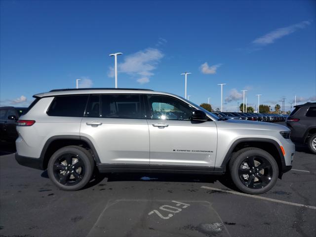 2025 Jeep Grand Cherokee GRAND CHEROKEE L LIMITED 4X4 2025 Jeep Grand Cherokee GRAND CHEROKEE L LIMITED 4X4