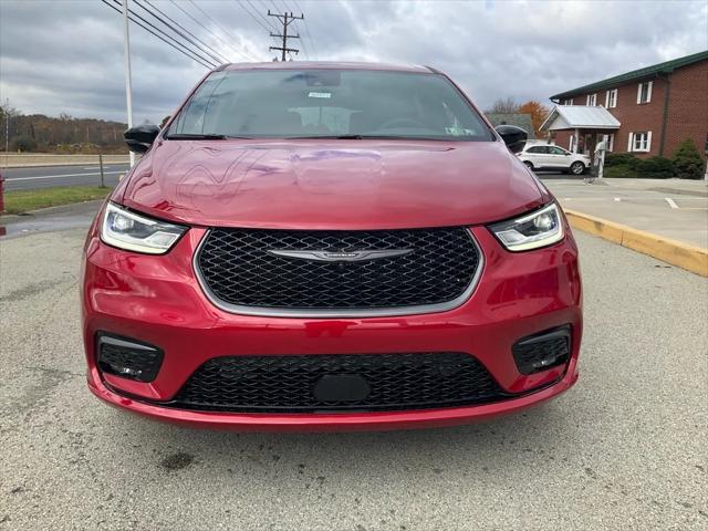 2026 Chrysler Pacifica PACIFICA SELECT AWD