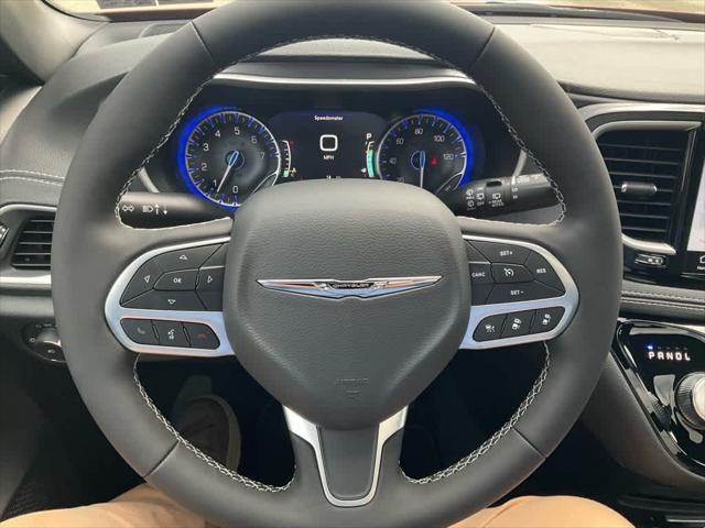2026 Chrysler Pacifica Select AWD