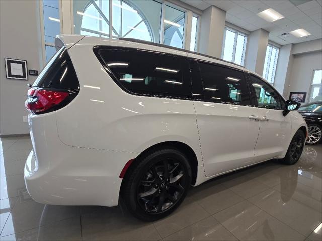 2026 Chrysler Pacifica PACIFICA LIMITED