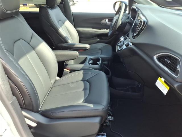 2026 Chrysler Voyager VOYAGER LX 2026 Chrysler Voyager VOYAGER LX