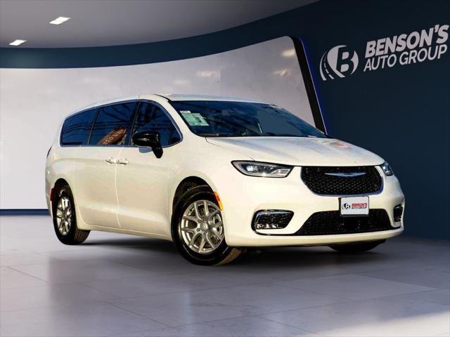 2026 Chrysler Pacifica PACIFICA SELECT