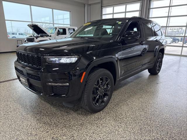 2025 Jeep Grand Cherokee GRAND CHEROKEE L LIMITED 4X4