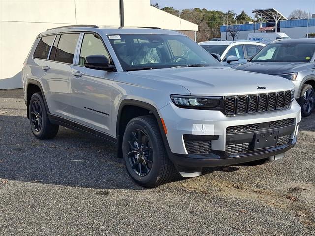 2025 Jeep Grand Cherokee GRAND CHEROKEE L ALTITUDE X 4X4