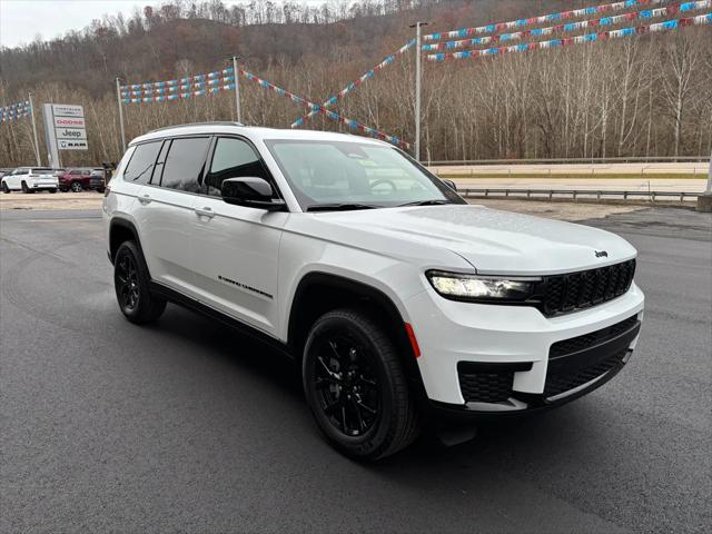 2025 Jeep Grand Cherokee GRAND CHEROKEE L ALTITUDE X 4X4