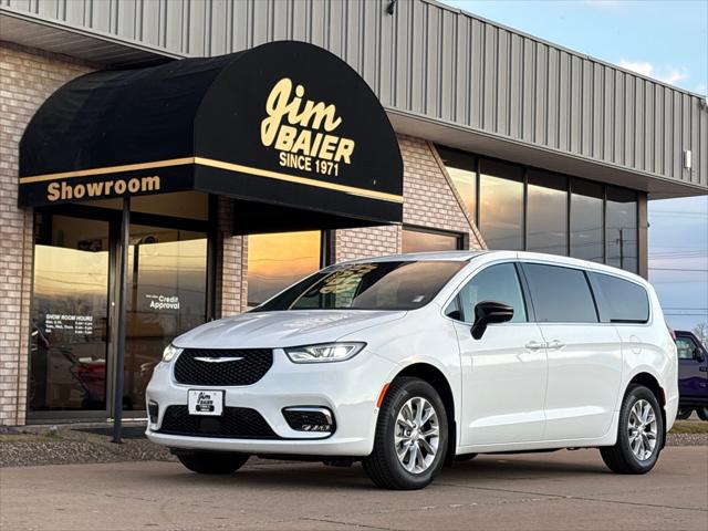 2026 Chrysler Pacifica PACIFICA SELECT AWD