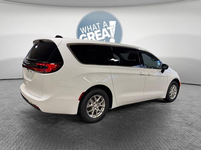 2026 Chrysler Pacifica PACIFICA SELECT 2026 Chrysler Pacifica PACIFICA SELECT