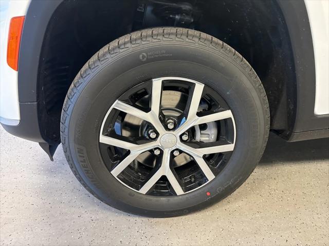 2025 Jeep Grand Cherokee GRAND CHEROKEE L LIMITED 4X4 2025 Jeep Grand Cherokee GRAND CHEROKEE L LIMITED 4X4