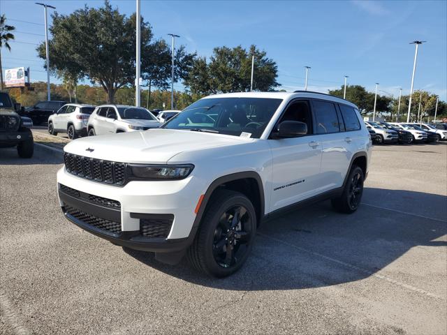 2025 Jeep Grand Cherokee GRAND CHEROKEE L ALTITUDE X 4X2