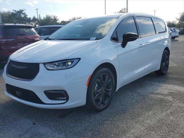 2026 Chrysler Pacifica PACIFICA SELECT 2026 Chrysler Pacifica PACIFICA SELECT