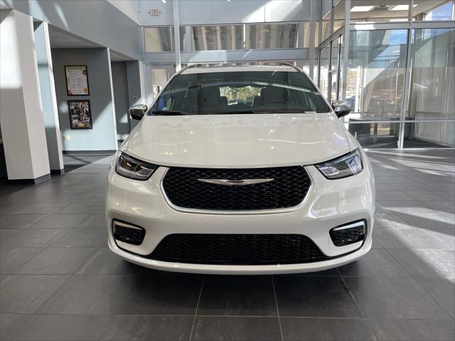 2026 Chrysler Pacifica PACIFICA PINNACLE