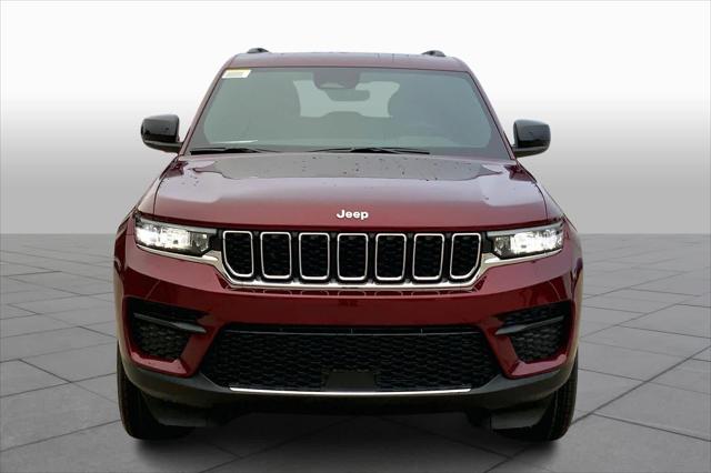 2025 Jeep Grand Cherokee GRAND CHEROKEE LAREDO X 4X4 2025 Jeep Grand Cherokee GRAND CHEROKEE LAREDO X 4X4