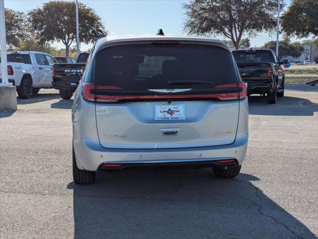 2026 Chrysler Pacifica PACIFICA LIMITED 2026 Chrysler Pacifica PACIFICA LIMITED