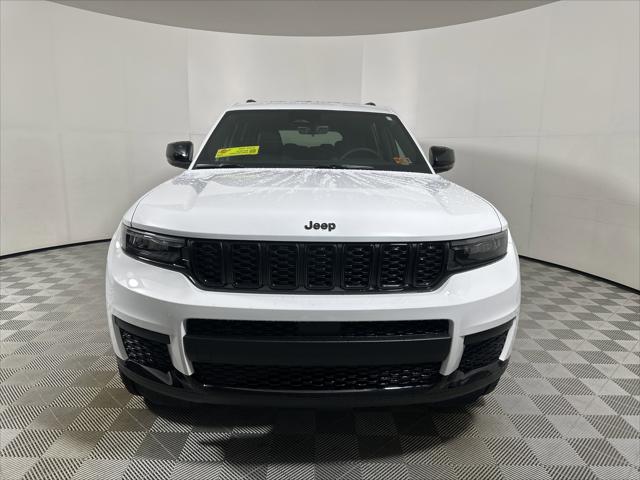 2025 Jeep Grand Cherokee GRAND CHEROKEE L ALTITUDE X 4X4 2025 Jeep Grand Cherokee GRAND CHEROKEE L ALTITUDE X 4X4