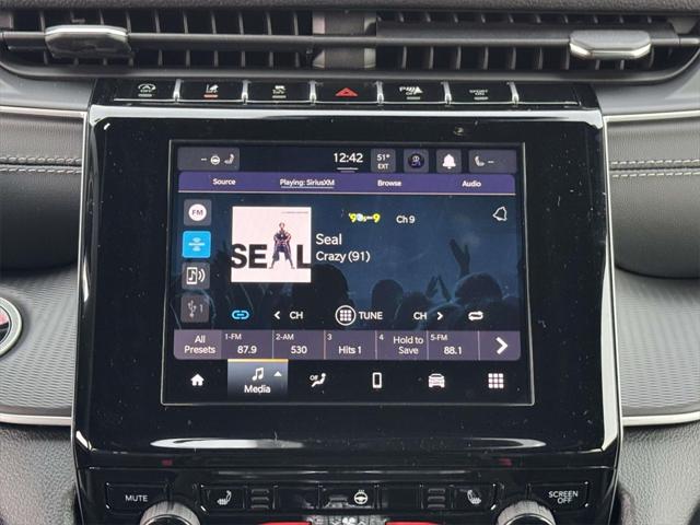 2025 Jeep Grand Cherokee GRAND CHEROKEE L ALTITUDE X 4X4 2025 Jeep Grand Cherokee GRAND CHEROKEE L ALTITUDE X 4X4