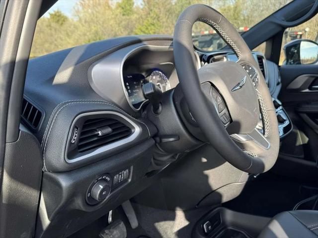 2026 Chrysler Pacifica PACIFICA SELECT 2026 Chrysler Pacifica PACIFICA SELECT