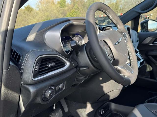 2026 Chrysler Pacifica PACIFICA SELECT 2026 Chrysler Pacifica PACIFICA SELECT