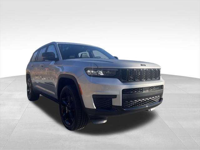 2025 Jeep Grand Cherokee GRAND CHEROKEE L ALTITUDE X 4X2