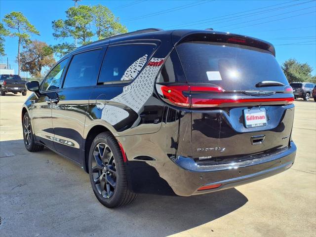 2026 Chrysler Pacifica PACIFICA LIMITED